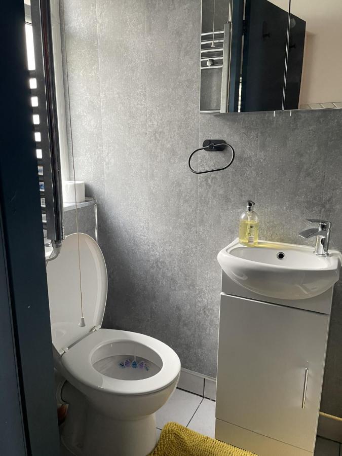 Luxury Studio Apartment Near Birmingham Citycentre Exterior photo